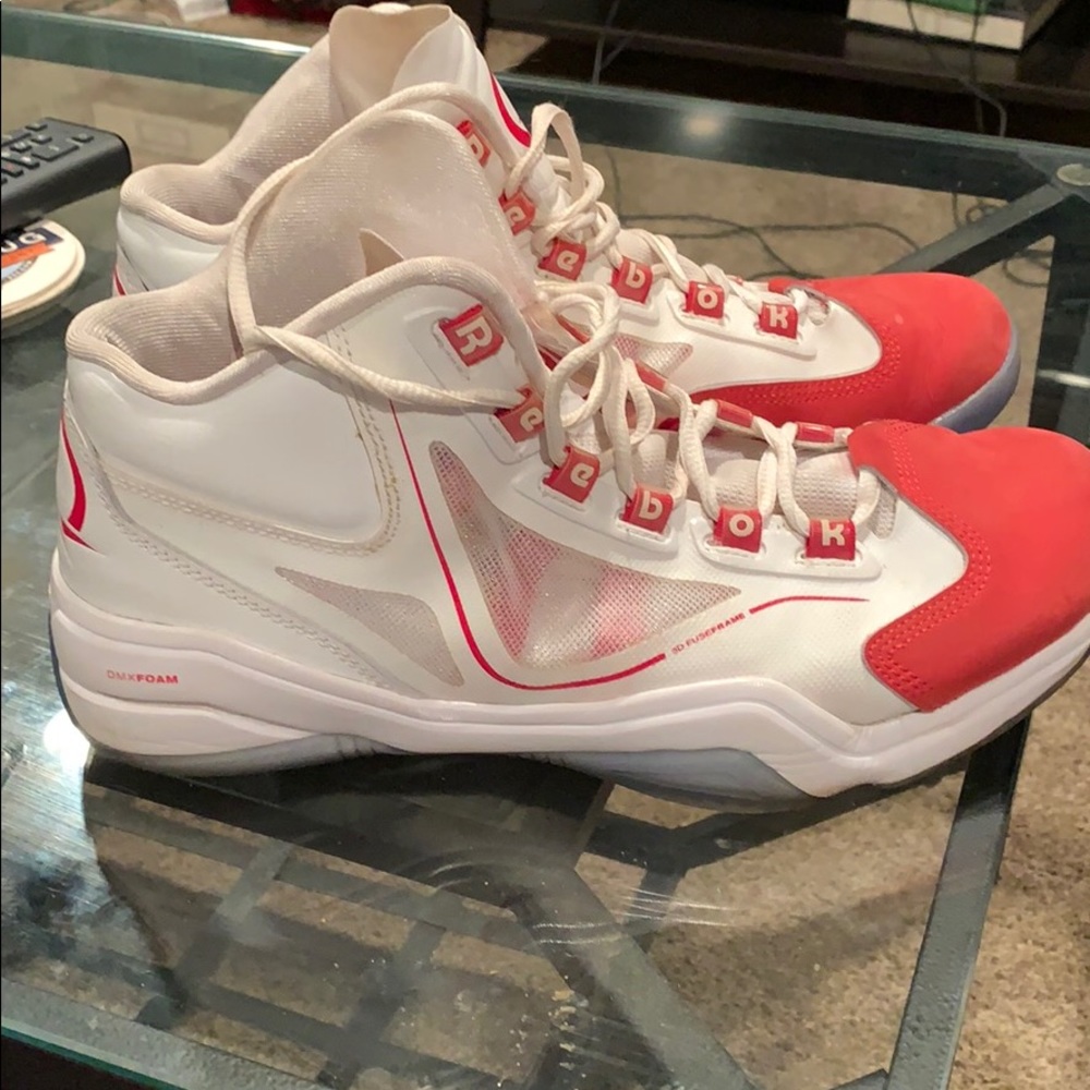 Reebok Question - Picture 2 of 4